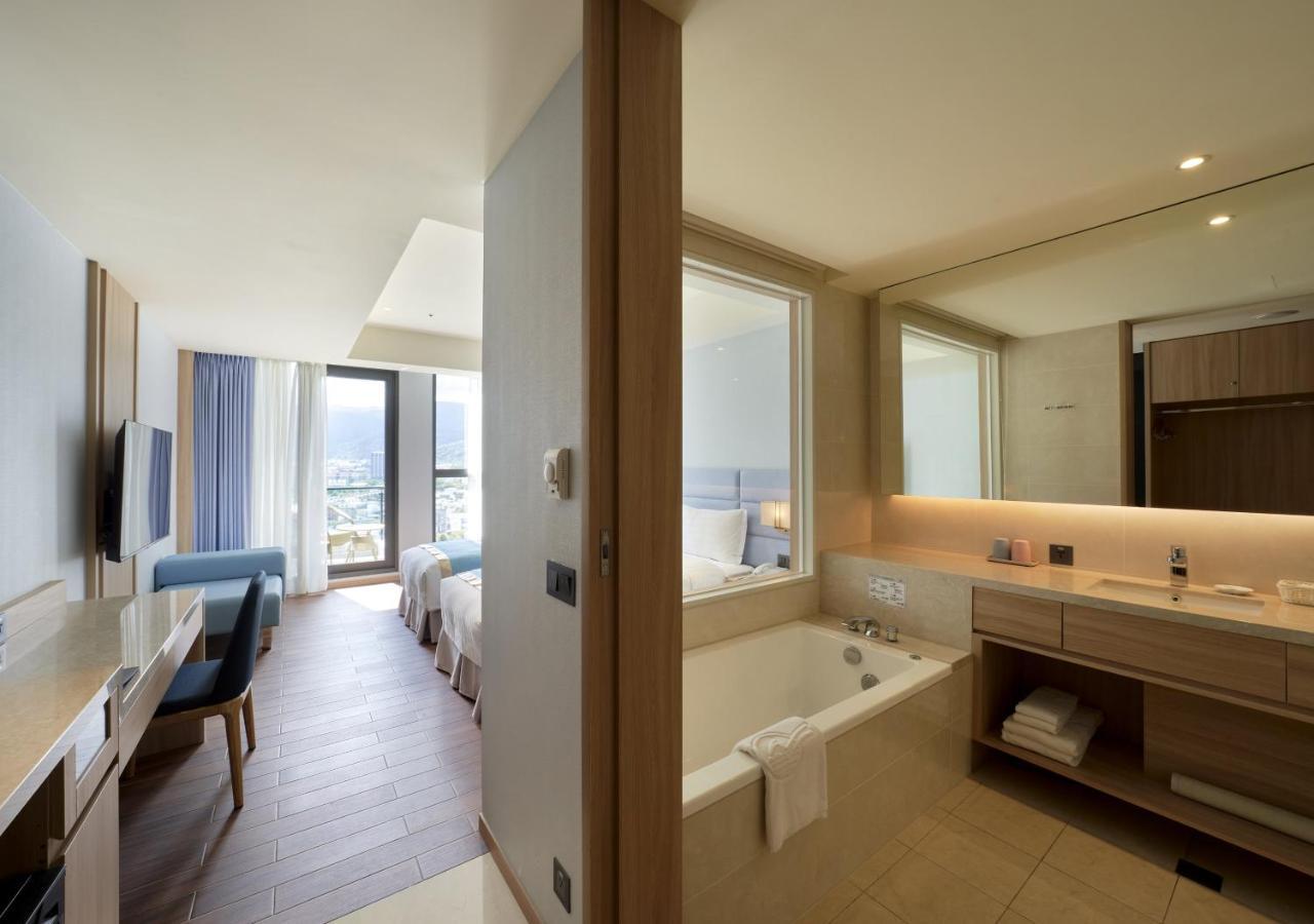Lanyang Seaview Hotel Toucheng Εξωτερικό φωτογραφία